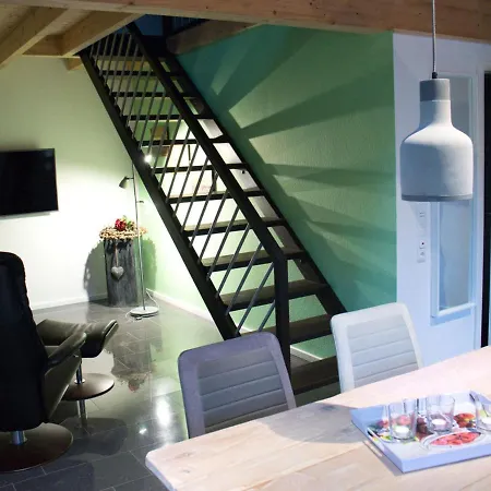 Komfort Ferienwohnung Friesenwind Apartment *